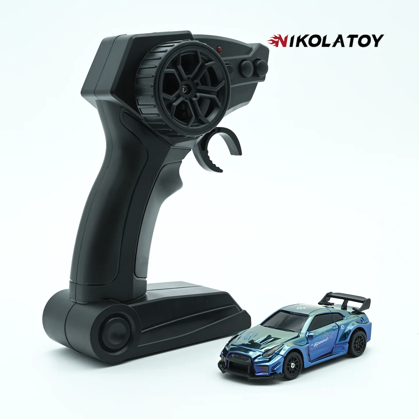 1/64 AWD GTR Remote Control Stunt Drifting Car - Image 4