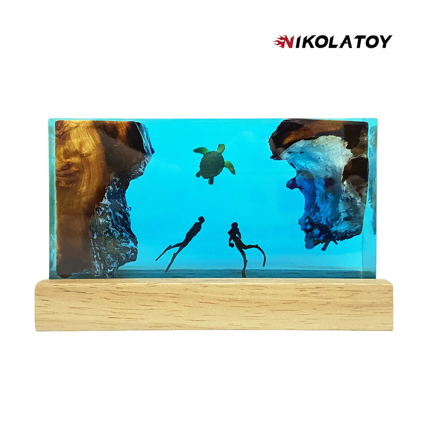 Creative Resin Night Light Desktop Ornament - The Underwater World - Image 6